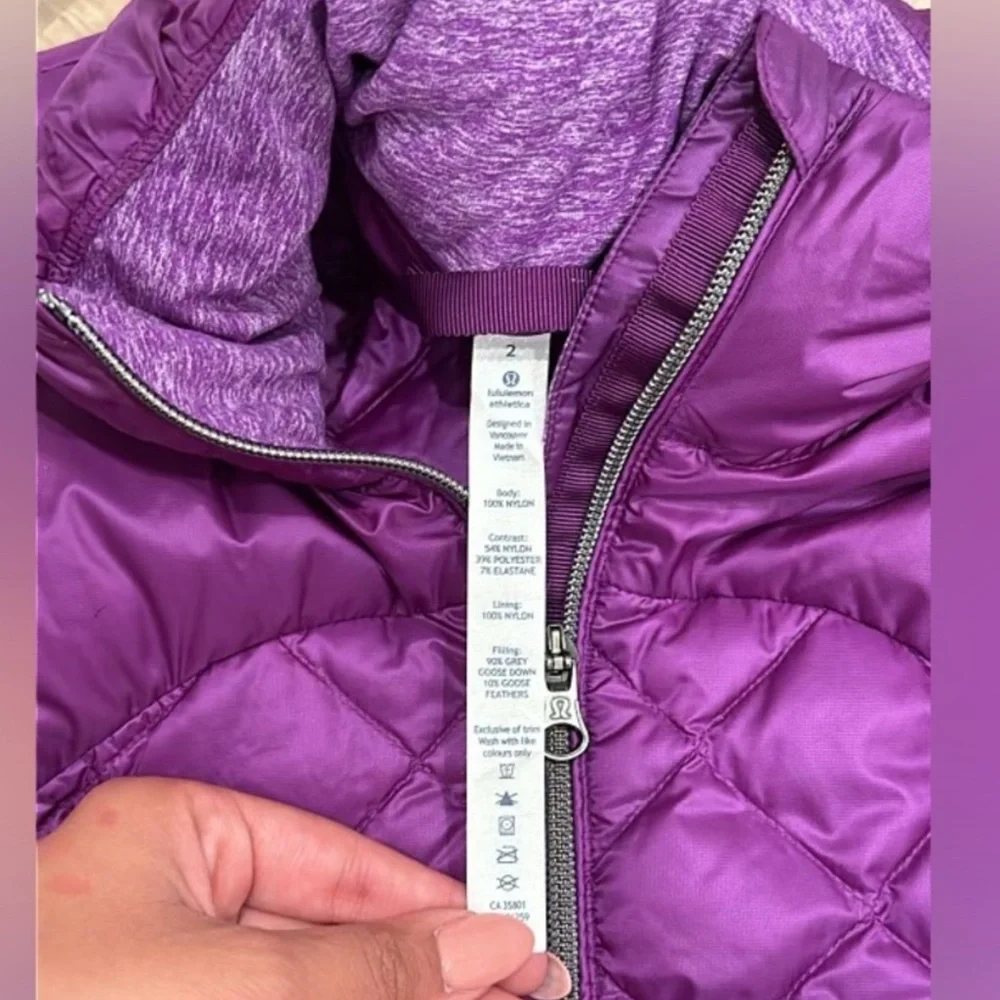 Lululemon Down For A Run Vest - Picture 7 of 7